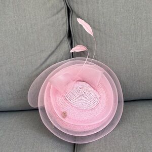 Elegant Pink Fascinator Hat